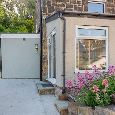 27 Green Road Wrexham Ngoại thất bức ảnh